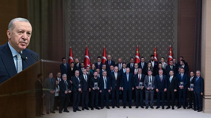 10.⁠ ⁠Anadolu Medya Ödülleri sahiplerini buldu