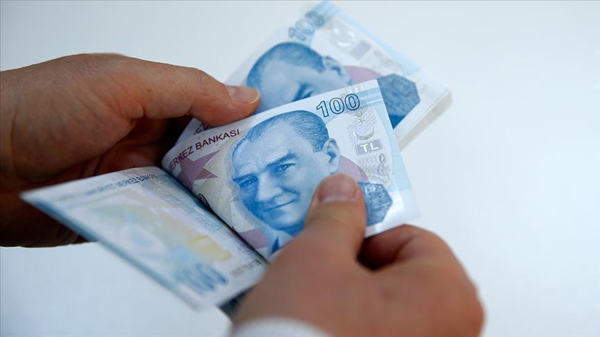 Asgari ücrete ara zam olur mu? Çalışanların merak ettiği soruya 2 uzmandan dikkat çeken yorum