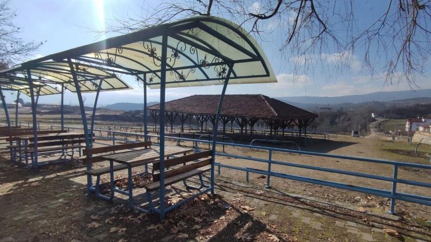 Bir ilçe diken üstünde! Pazarlar kapatıldı, karantina başladı