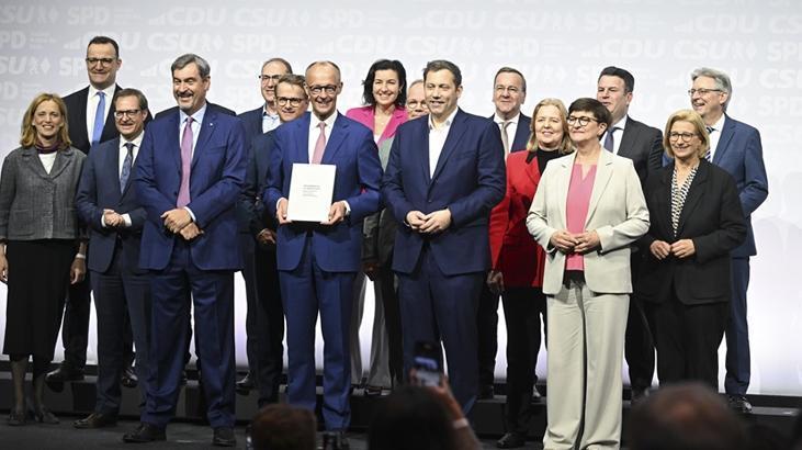 İşte Almanya'nın yeni kabinesi: 8'i kadın 17 bakan, 1'i Türk kökenli