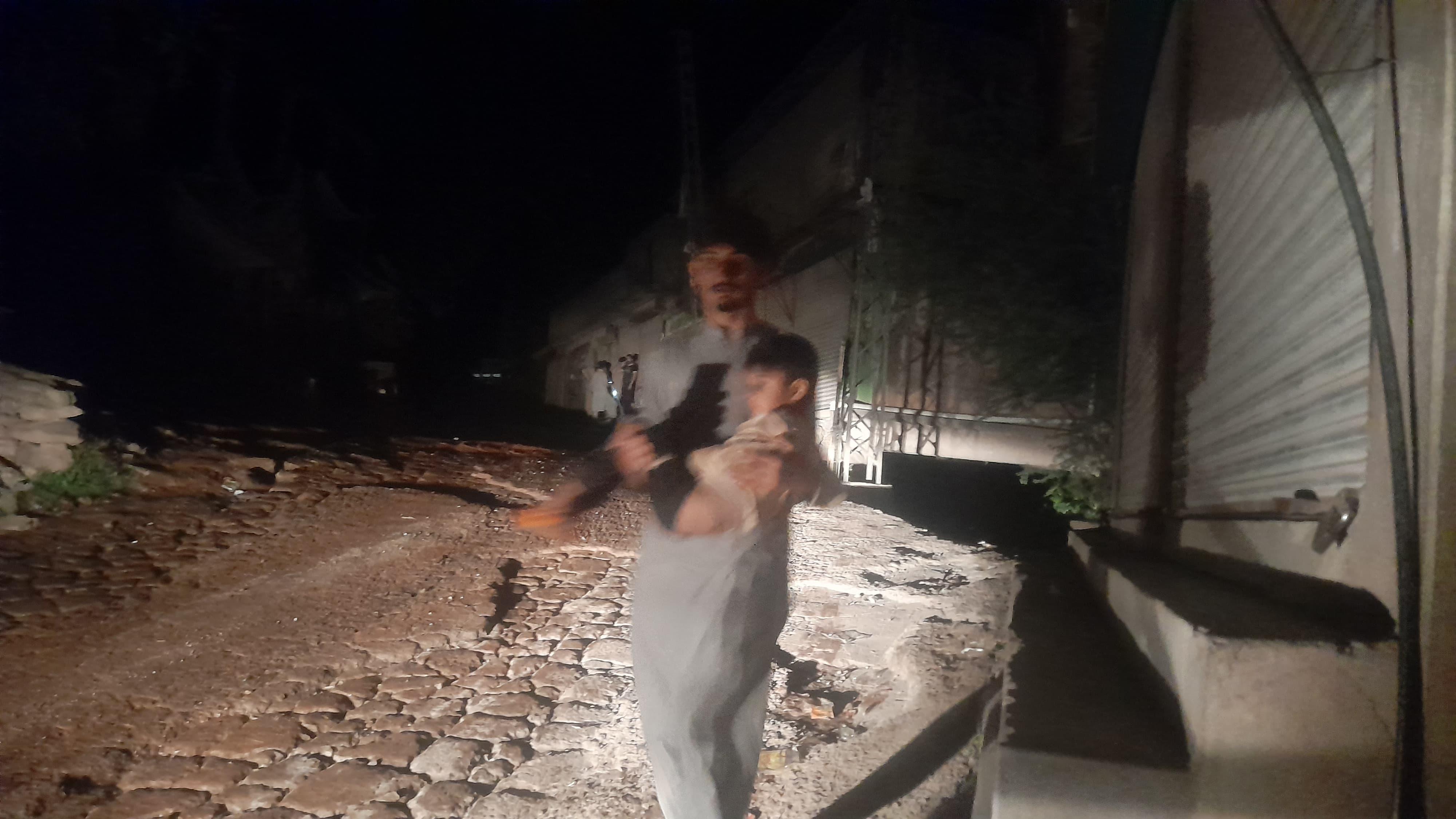 Korkulan oldu! Hindistan Pakistan çatışmasından ilk görüntüler...