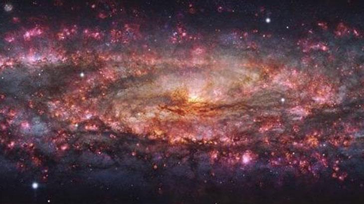 Şimdiye kadarki en renkli galaksinin fotoğrafı çekildi