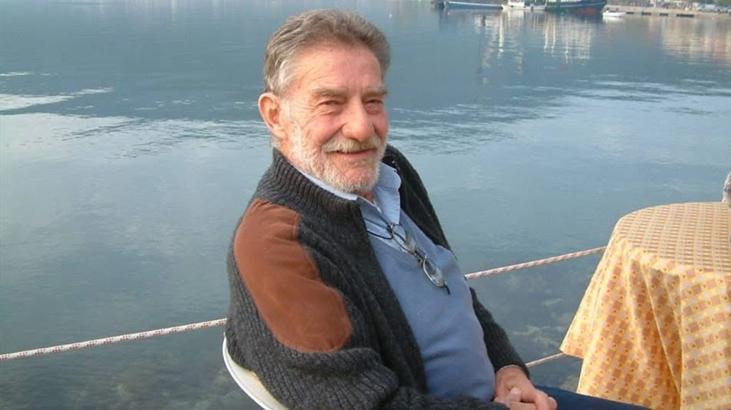 Yeşilçam'ın efsane ismi Ahmet Mekin'in kalça kemiği kırıldı
